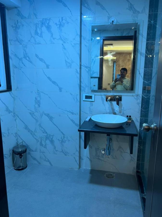 The Triumph Hotel Varanasi Esterno foto